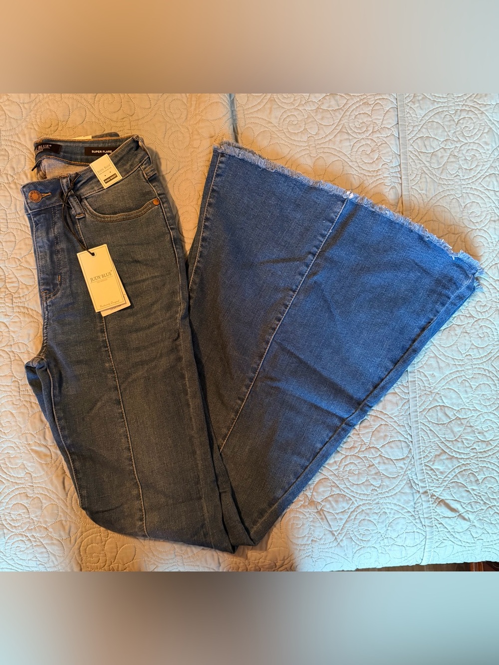 Judy Blue High Waist Super Flare Jeans – Size 3/26 – NWT